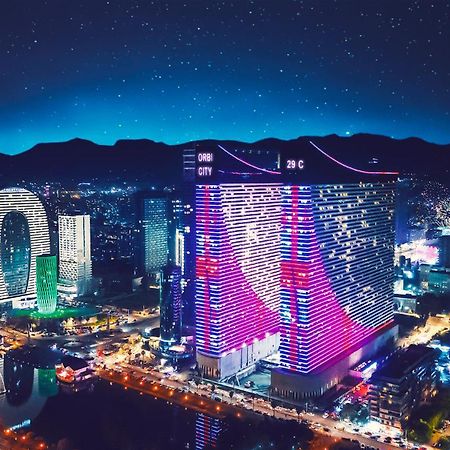 באטומי Orbi City Aparthotel מראה חיצוני תמונה