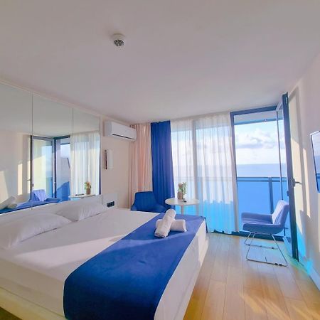 באטומי Orbi City Aparthotel מראה חיצוני תמונה