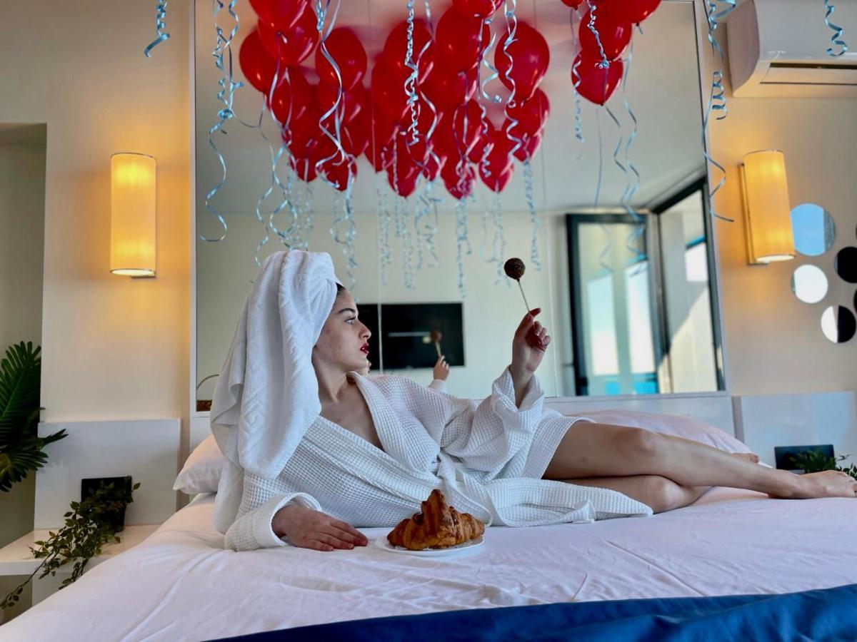 באטומי Orbi City Aparthotel מראה חיצוני תמונה