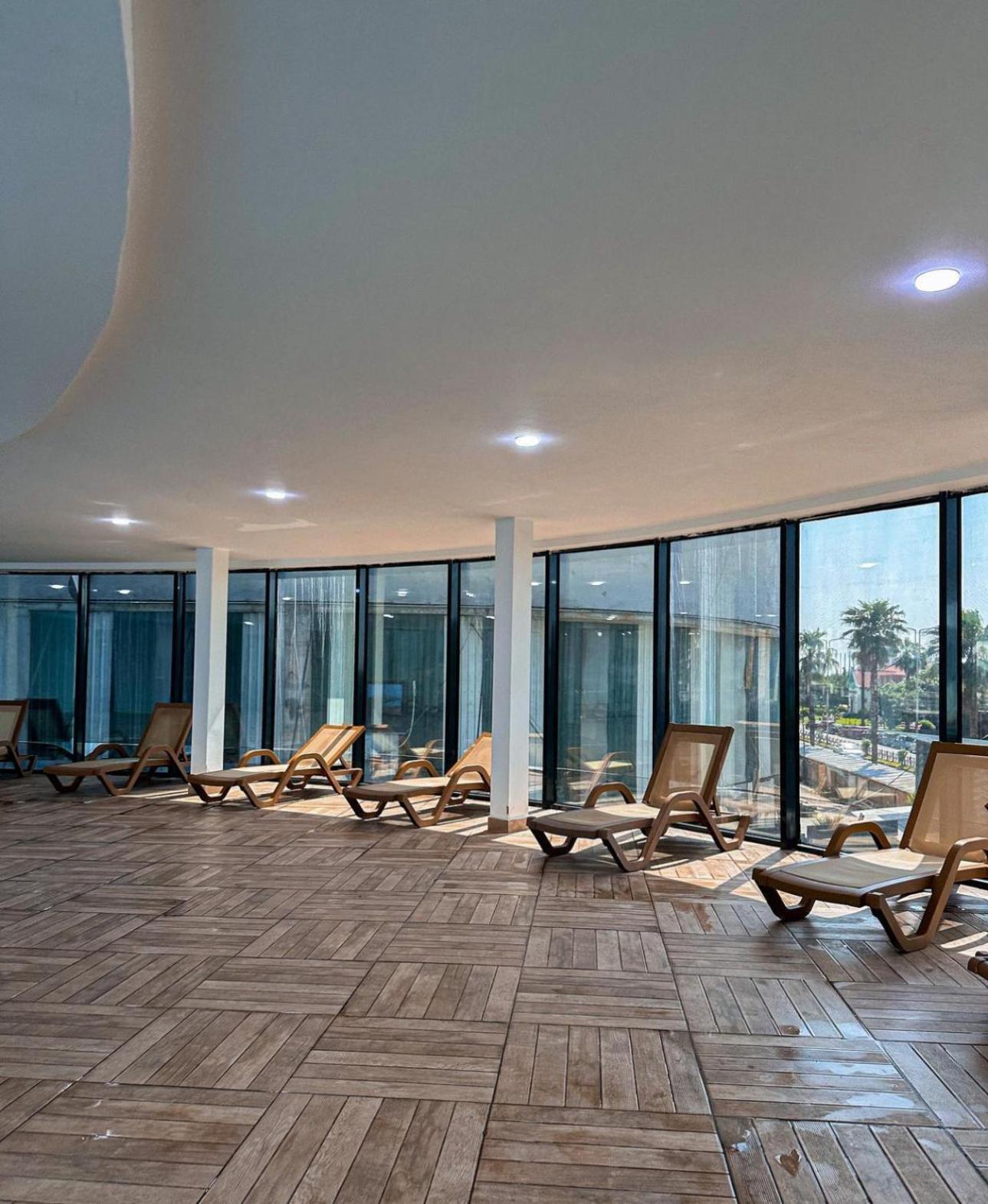 באטומי Orbi City Aparthotel מראה חיצוני תמונה