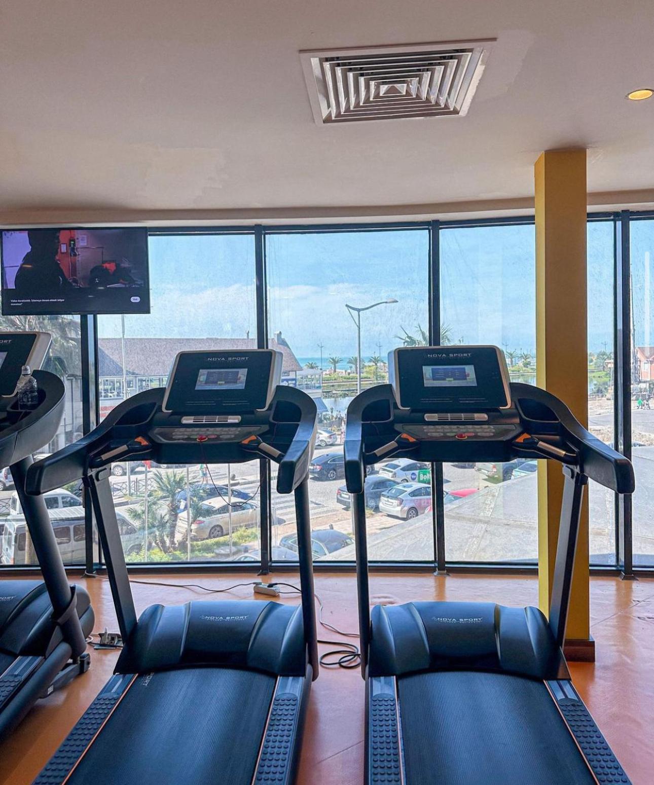 באטומי Orbi City Aparthotel מראה חיצוני תמונה