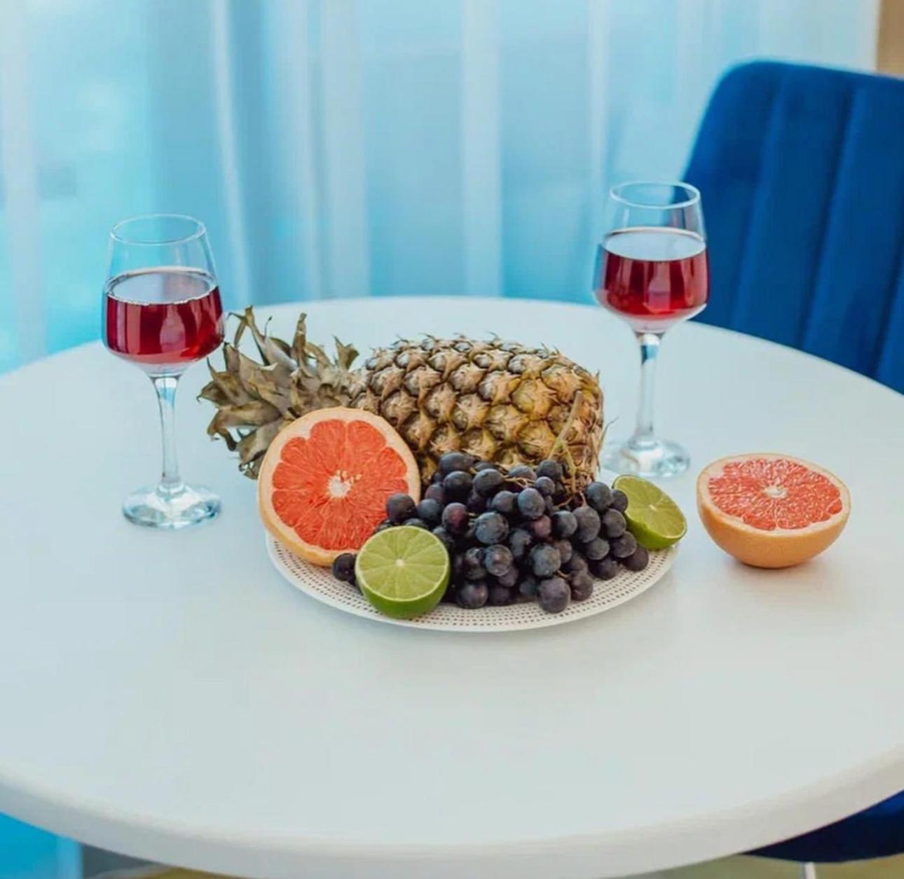 באטומי Orbi City Aparthotel מראה חיצוני תמונה
