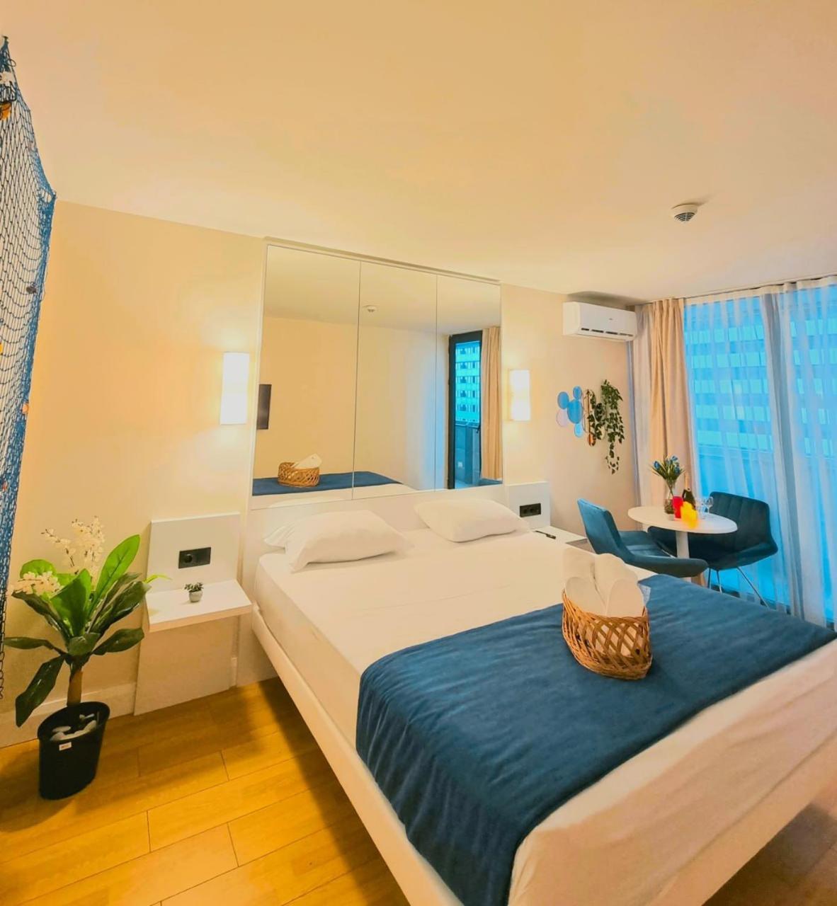 באטומי Orbi City Aparthotel מראה חיצוני תמונה